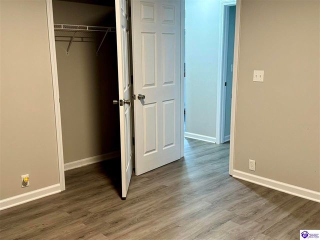 403 Henry Street, Elizabethtown, KY 42701