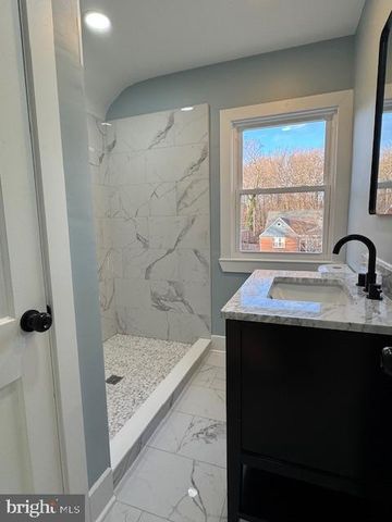 34 DUNMORE RD, Catonsville, MD 21228