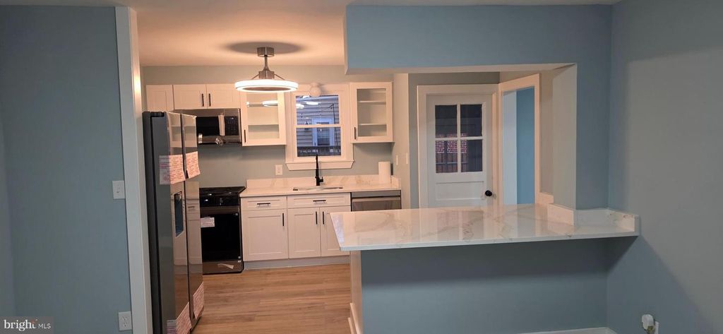 34 DUNMORE RD, Catonsville, MD 21228