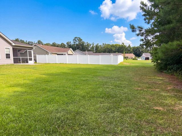 1528 Abberbury Dr., Conway, SC 29527
