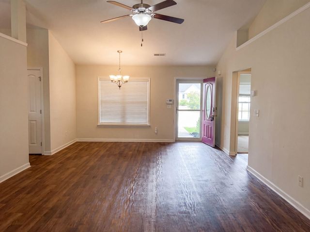 1528 Abberbury Dr., Conway, SC 29527