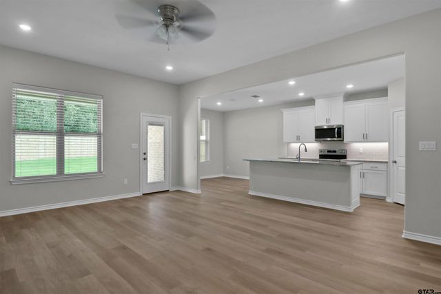 3065 Guinn Farms Rd, Tyler, TX 75707