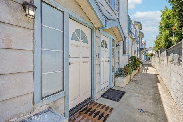 326 E Hazel Street 6, Inglewood, CA 90302