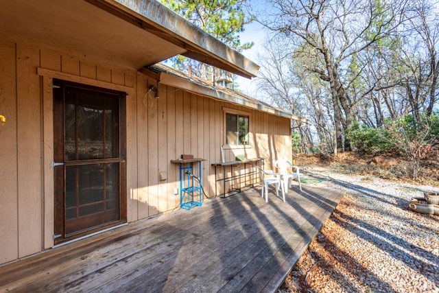 7651 Midway Pines Drive, Shingletown, CA 96088