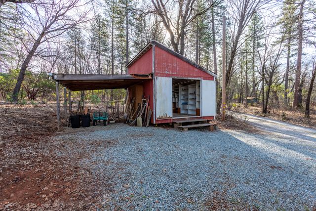 7651 Midway Pines Drive, Shingletown, CA 96088