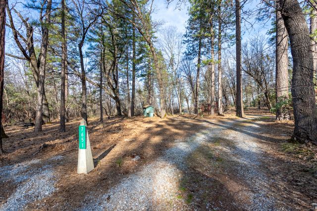 7651 Midway Pines Drive, Shingletown, CA 96088