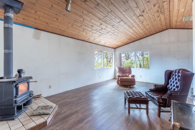 7651 Midway Pines Drive, Shingletown, CA 96088