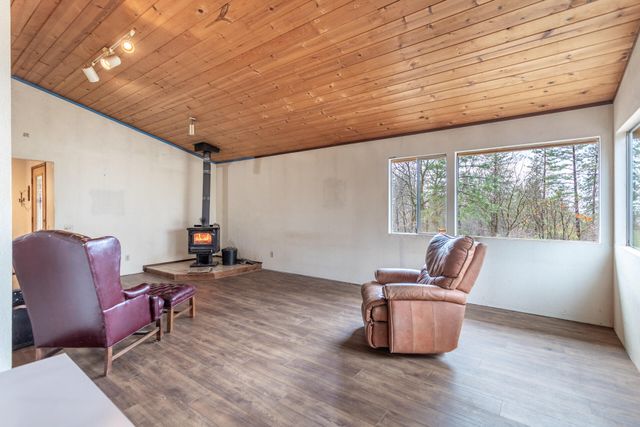 7651 Midway Pines Drive, Shingletown, CA 96088