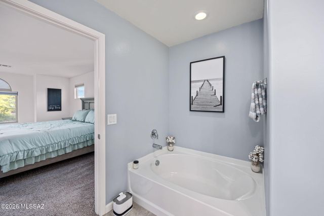 12250 E Becker Drive, Vail, AZ 85641
