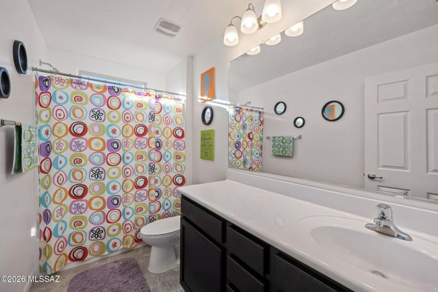 12250 E Becker Drive, Vail, AZ 85641