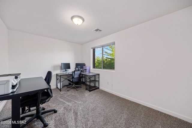 12250 E Becker Drive, Vail, AZ 85641