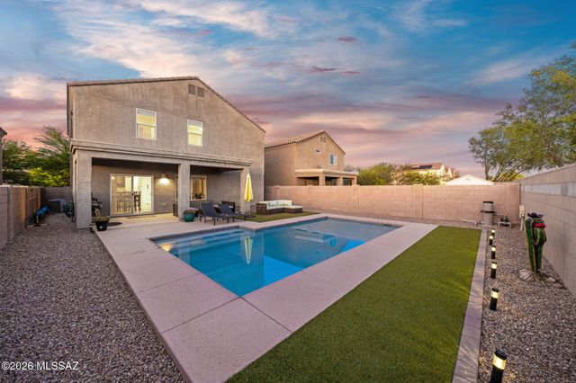 12250 E Becker Drive, Vail, AZ 85641
