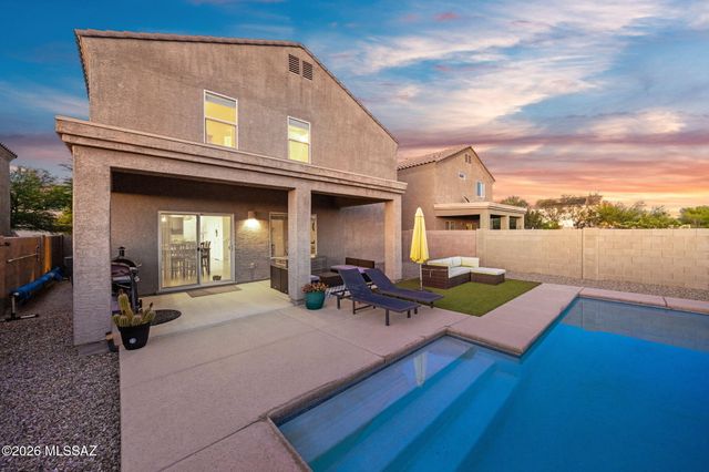 12250 E Becker Drive, Vail, AZ 85641