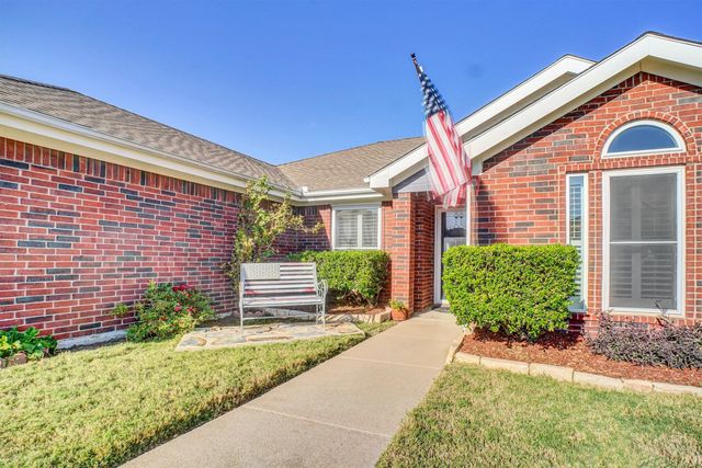 3732 Cove Meadow Lane, Fort Worth, TX 76123