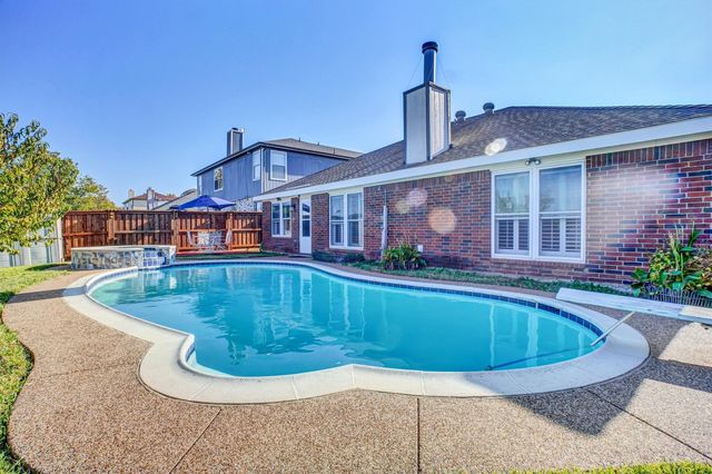 3732 Cove Meadow Lane, Fort Worth, TX 76123