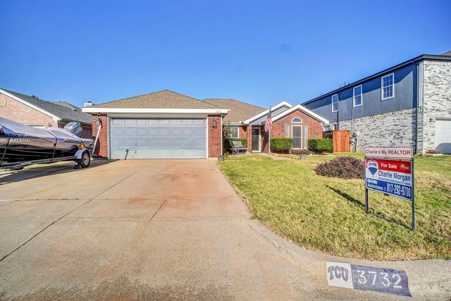 3732 Cove Meadow Lane, Fort Worth, TX 76123