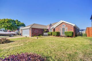 3732 Cove Meadow Lane, Fort Worth, TX 76123