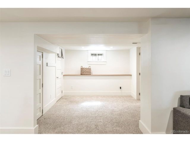3041 W Clyde Pl, Denver, CO 80211