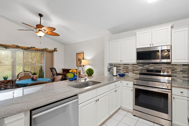 599 NW San Remo Circle, Port St. Lucie, Port St Lucie, FL 34986