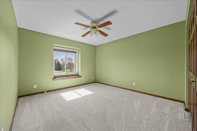 2S904 Heritage Glen Court, Batavia, IL 60510