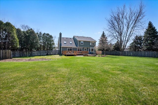 2S904 Heritage Glen Court, Batavia, IL 60510