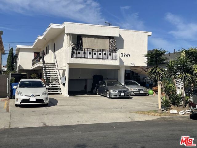 3749 Veteran Avenue, Los Angeles, CA 90034