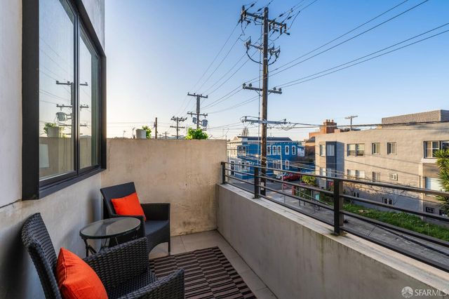 2829 25th Street 3, San Francisco, CA 94110