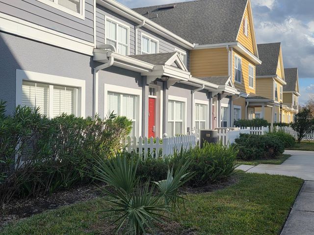 4562 JONAFREE LANE 105, Kissimmee, FL 34746