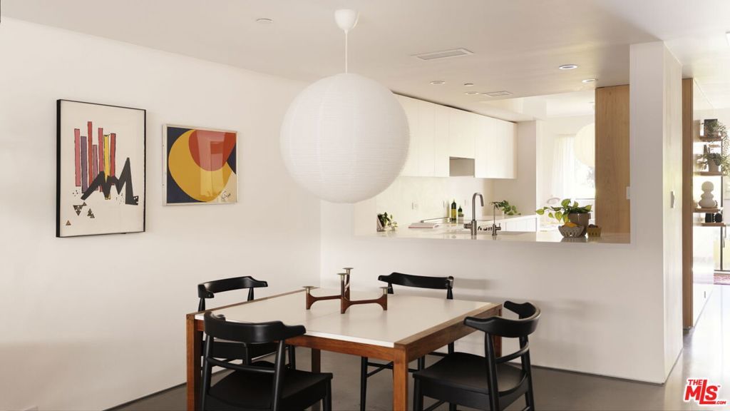 2950 Neilson Way 209, Santa Monica, CA 90405 — exterior