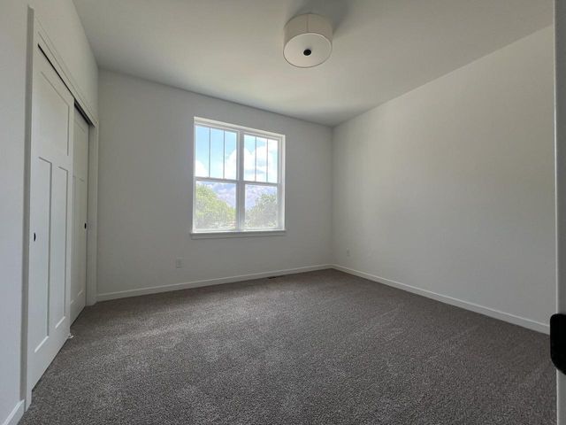3865 Glen Echo DRIVE, Brookfield, WI 53005