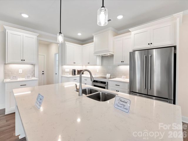 1296 Archer Loop Drive, Waxhaw, NC 28173