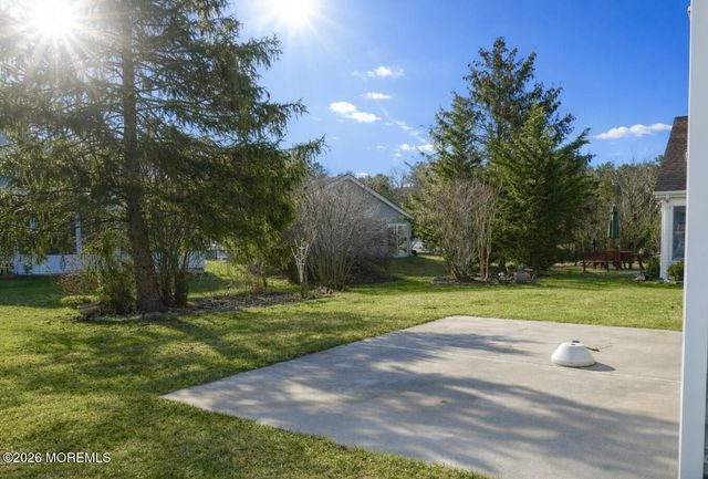 2400 Coral Leaf Road, Toms River, NJ 08755