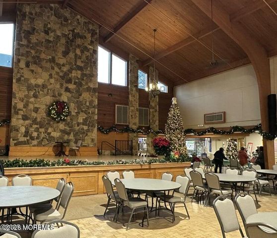 2400 Coral Leaf Road, Toms River, NJ 08755