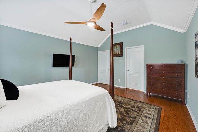 2307 Flagship Court, League City, TX 77573