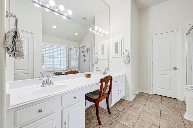 2307 Flagship Court, League City, TX 77573