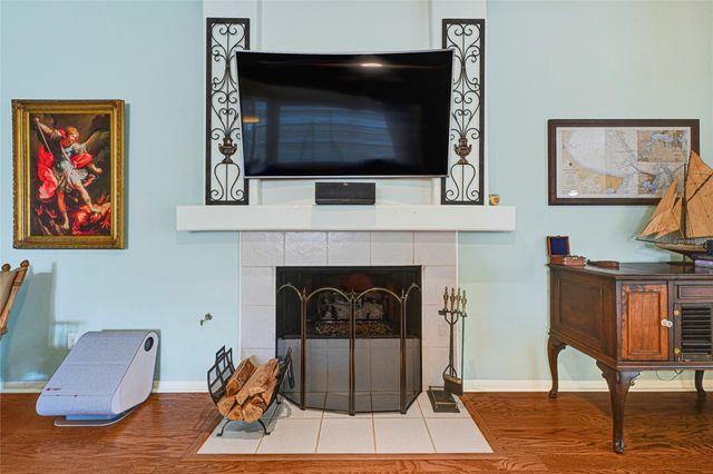 2307 Flagship Court, League City, TX 77573