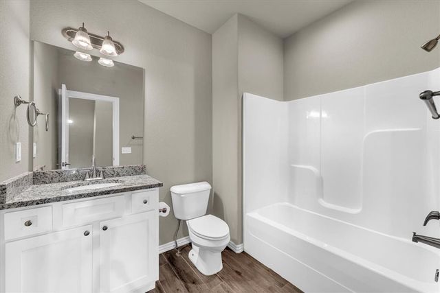 1218 Bradley Street, Centerton, AR 72719