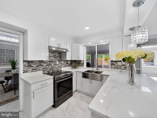 2702 SPINDLE LN, Bowie, MD 20715