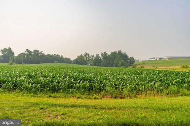 50 W 28TH DIVISION HWY, Lititz, PA 17543