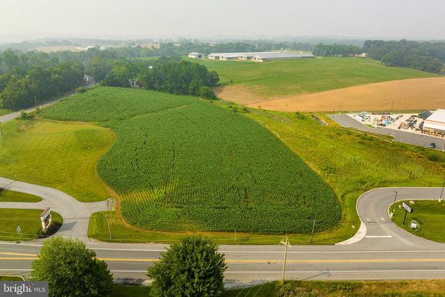 50 W 28TH DIVISION HWY, Lititz, PA 17543