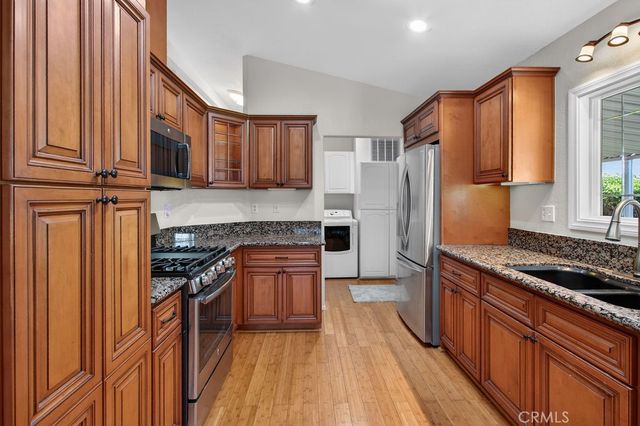 24921 Muirlands Boulevard 58, Lake Forest, CA 92630