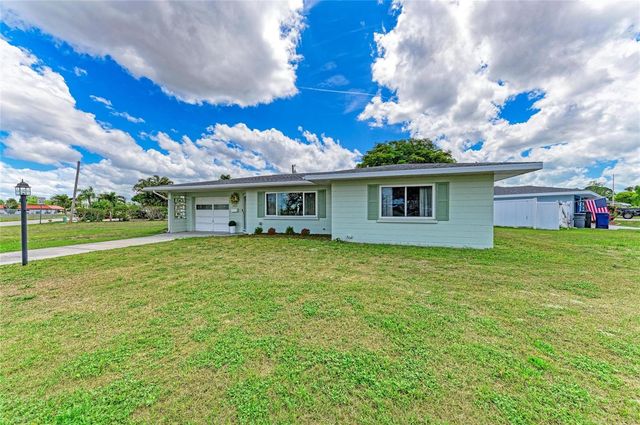 2811 33RD AVENUE W, Bradenton, FL 34205