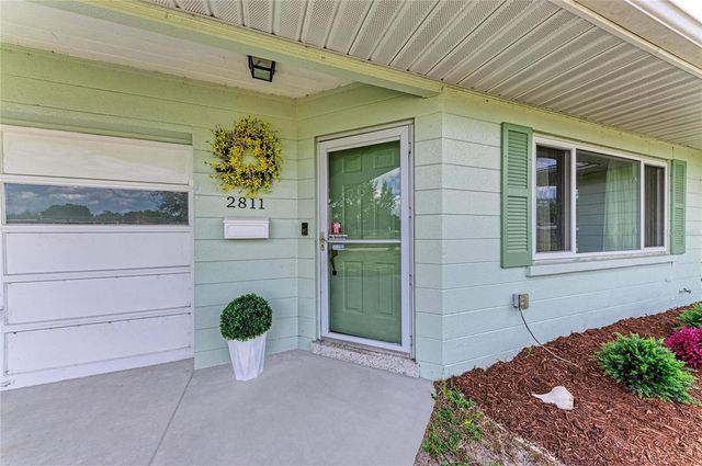 2811 33RD AVENUE W, Bradenton, FL 34205