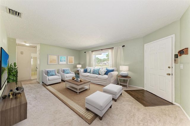 2811 33RD AVENUE W, Bradenton, FL 34205