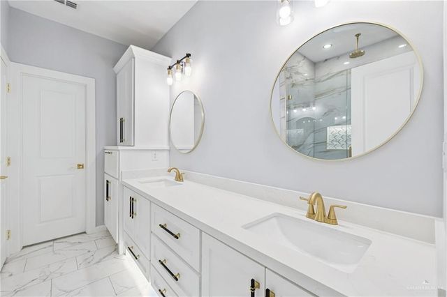 2305 N Venice Avenue, Edinburg, TX 78542