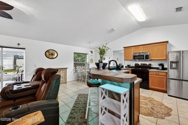 1611 Sutschek Street NE, Palm Bay, FL 32907