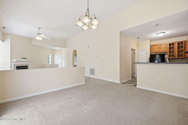 1115 Turtle Creek Road H, Greenville, NC 27858