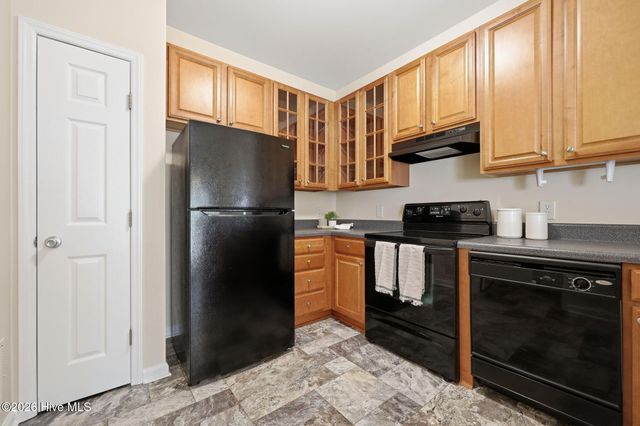 1115 Turtle Creek Road H, Greenville, NC 27858