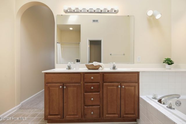 1115 Turtle Creek Road H, Greenville, NC 27858