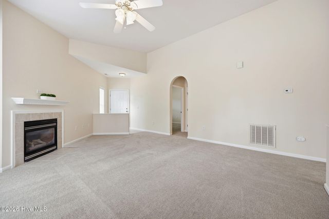 1115 Turtle Creek Road H, Greenville, NC 27858